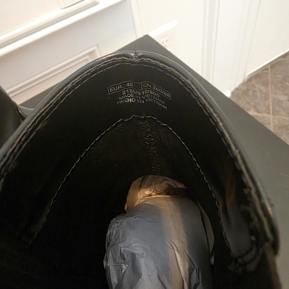 Zara Sleek Black Ankle Booties - Picture 9 of 15